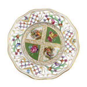 SCHUMANN BAVARIA Reticulated Green Quatrefoil Plate Courting Couple Germany Vint